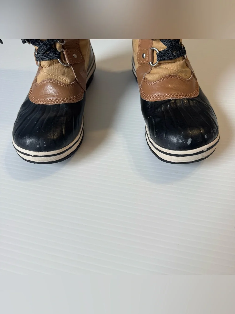 Sorel Tofino II Waterproof Faux Fur Snow Boots Tan Black Winter Women’s Size 4